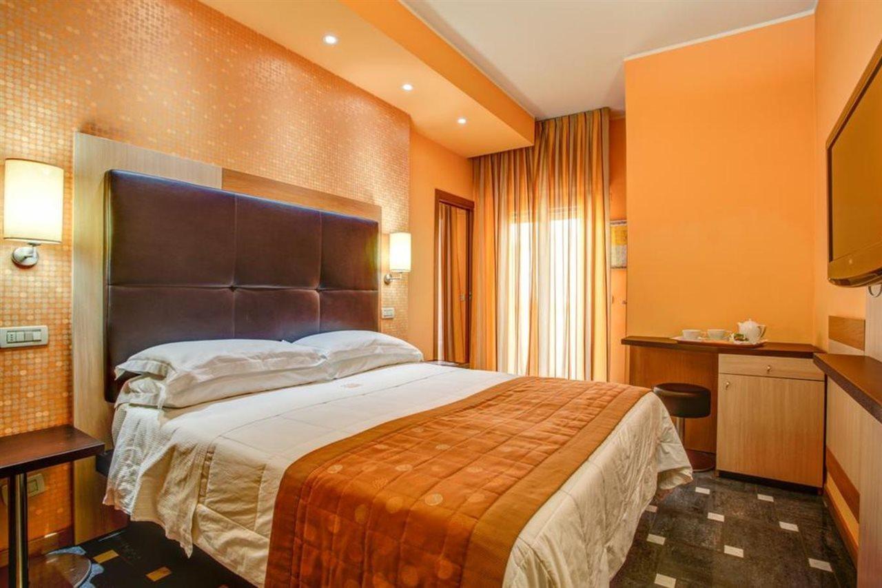 Hotel Genty Ρίμινι Εξωτερικό φωτογραφία
