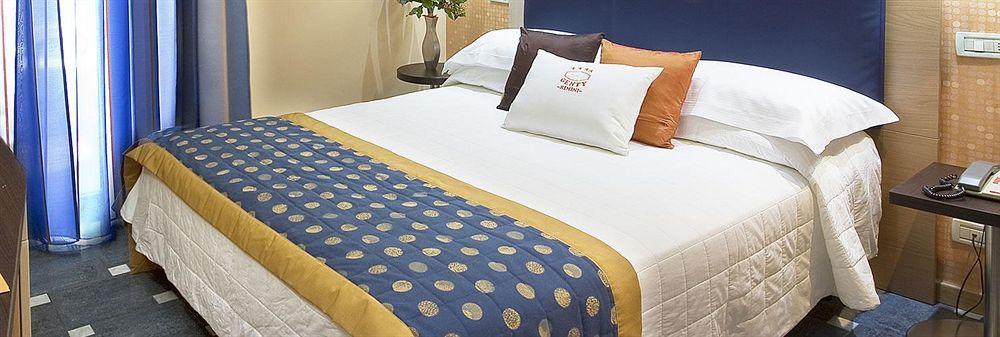 Hotel Genty Ρίμινι Εξωτερικό φωτογραφία