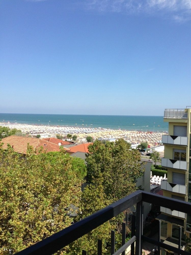 Hotel Genty Ρίμινι Εξωτερικό φωτογραφία