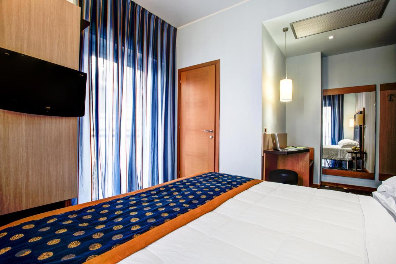 Hotel Genty Ρίμινι Εξωτερικό φωτογραφία